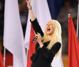 Christina Aguilera à la finale du Super Bowl, à Dallas (Texas), le 6 février 2011.