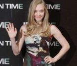 Amanda Seyfried garde le sourire à Madrid le 3 novembre 2011.