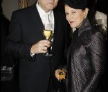 Irène Frain et François à l'occasion du récital à quatre mains donné par Hélène Mercier-Arnault et Brigitte Engerer au profit de la Fondation Recherche Cardio-Vasculaire-Institut de France, à l'hôtel Marcel Dassault, le 9 novembre 2011