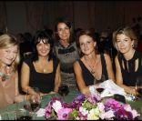 Isabelle Barnier, Valérie Coppé, Valérie Breton, Marie-Laure de Villepin, Valérie Hortefeux à l'occasion du récital à quatre mains donné par Hélène Mercier-Arnault et Brigitte Engerer au profit de la Fondation Recherche Cardio-Vasculaire-Institut de France, à l'hôtel Marcel Dassault, le 9 novembre 2011