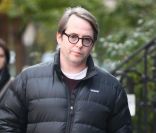 Matthew Broderick se promène à New York. Le vendredi 11 novembre 2011
