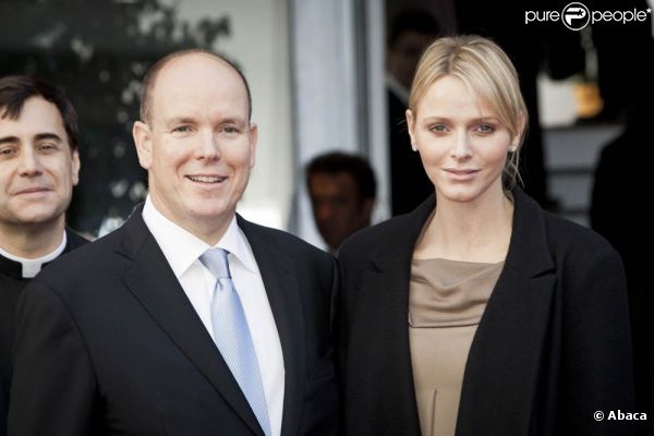 Albert et Charlene de Monaco lors du centenaire de la paroisse Saint-Martin, à Monaco, le 13 novembre 2011.