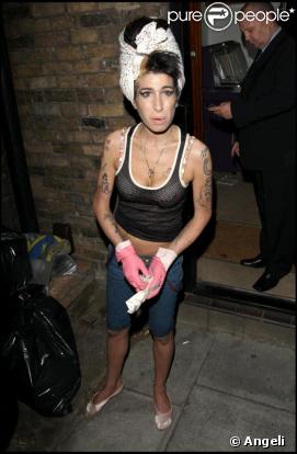 Amy Winehouse fait son ménage !