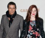  Julien Clerc et sa compagne Hélène Gremillon à l'avant-première de Carnage, le 20 novembre 2011 à Paris. 