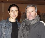 Philippe Starck et son épouse Jasmine lors du cocktail organisé pour la présentation du film The Lady à Paris au Park Hyatt le 22 novembre 2011