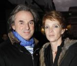 Jean-Christophe Grangé et Ariane Toscan du Plantier lors de l'avant-première du film Les Lyonnais à Paris le 27 novembre 2011