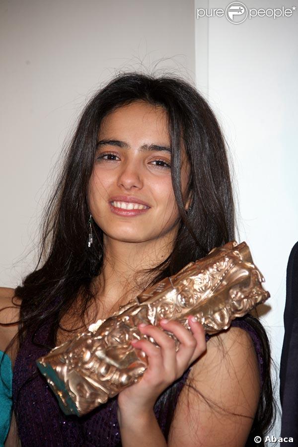 Hafsia Herzi reçoit le César du meilleur espoir féminin en 2008