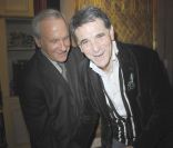 Patrice Laffont et Tex lors de la soirée de charité au profit de l'association Soleil d'Enfance, au Fouquet's à Paris le 29 novembre 2011