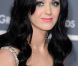 Katy Perry : Des ondulations parfaitement maîtrisées pour un look plus sage et glam à souhait 