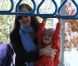 Jennifer Garner, enceinte : moment acrobatique pour sa petite Seraphina, de plus en plus à croquer, dans un parc de Santa Monicale 4 décembre 2011 