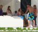 Alex Rodriguez alias A-Rod profite de ses proches durant des vacances à Miami à la fin du mois de novembre 2011