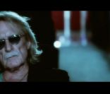 Image extraite du clip <em>Boby</em> de Loane et Christophe, décembre 2011.