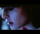 Image extraite du clip <em>Boby</em> réalisé par Marc Obin pour Loane et Christophe, décembre 2011.