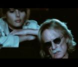 Image extraite du clip <em>Boby</em> réalisé par Marc Obin pour Loane et Christophe, décembre 2011.