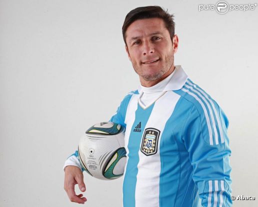 Javier Zanetti, 38 ans, capitaine emblématique de l'Inter Milan, deviendra en 2012 père pour la troisième fois. Sa femme Paula est enceinte !