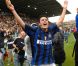 Javier Zanetti, 38 ans, capitaine emblématique de l'Inter Milan, deviendra en 2012 père pour la troisième fois. Sa femme Paula est enceinte !