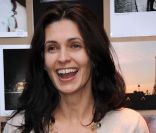 Adeline Blondieu pour la remise du Prix de l'hôtel de Sers, à Paris, le 14 décembre 2011. 