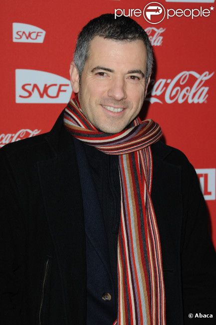 Bruno Putzulu lors d'une soirée au profit de l'association Petits  Princes et de  lancement du train rouge Coca Cola, le 15 décembre 2011, à  Paris