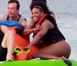 Serena Williams apprécie sa virée aquatique à Miami le 25 décembre 2011