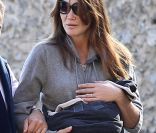 Carla Bruni et sa petite Giulia, en octobre 2011.