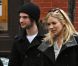 Sienna Miller : Enceinte de son compagnon, le beau Tom Sturridge ?