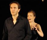 Thomas Cousseau et Sarah Biasini dans la pièce Lettre d'une inconnue au théâtre des Mathurins le 9 janvier 2012 à Paris