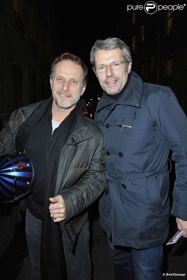 Charles Berling et Lambert Wilson lors de la générale de la pièce  Rose , à  La Pépinière Théâtre , le 10 janvier 2012.