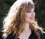Louise Bourgoin dans le film L'amour dure trois ans 