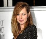 Louise Bourgoin lors de l\'avant-première de Blanc comme neige en mars 2010<br />
