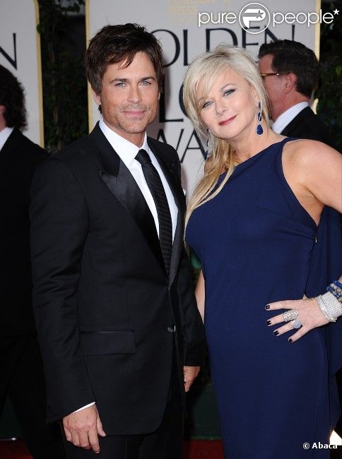 Rob Lowe et sa femme Sheryl aux Golden Globes, le 15 janvier 2012 à Los Angeles.