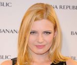 Elodie Frégé à Paris, le 19 janvier 2012.