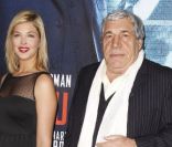 Jean-Pierre Castaldi et Eleonore Boccara lors de la première de La Taupe à l'UGC Normandie à Paris le 20 janvier 2012
 &nbsp; 