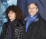 Christophe Rossignol et son fils lors de la première de La Taupe à l'UGC Normandie à Paris le 20 janvier 2012
 &nbsp; 