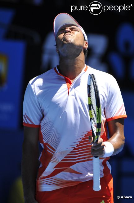 Jo-Wilfried Tsonga lors de son match perdu face à Kei Nishikori le 22 janvier 2012 à Melbourne 