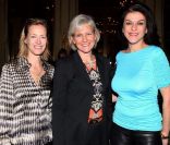 Gabrielle Lazure, Franka Holtmann et Jovanka Sopalovic lors de la soirée Galette Tiffany pour les reines du Meurice, à l'hôtel Meurice, le 10 janvier 2012