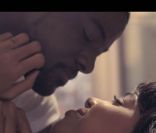 Kelly Rowland et l'acteur Lance Gross dans le clip de  Keep It Between Us , extrait de  Here I Am , album sorti en 2011.