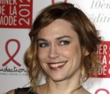 Marie-Josée Croze au Dîner de la mode en faveur du Sidaction, au Pavillon d'Armenonville à Paris, le 26 janvier 2012.