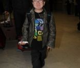Keenan Cahill arrive à l'aéroport de Nice, le 28 janvier 2012