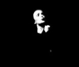 Image extraite du teaser du spectacle et de l'album  Kaas chante Pias  dévoilé au Midem à Cannes, le 29 janvier 2012. On nous promet un hommage émotionnel et la rencontre de deux voix en or. 