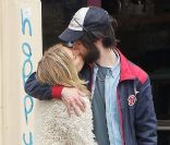 Sienna Miller et son chéri Tom Sturridge à Vienne en mai 2011