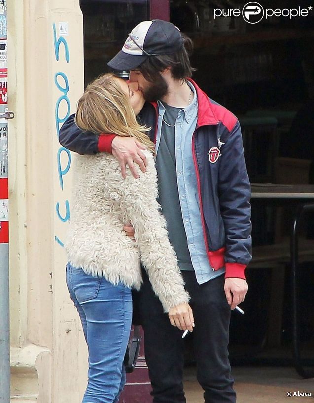 Sienna Miller et son chéri Tom Sturridge à Vienne en mai 2011