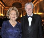  Bernadette Chirac lors de la soirée de gala au château de Versailles, au profit de l'association AVEC (Association pour la vie espoir contre le cancer), le 30 janvier 2012 