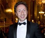  Stéphane Bern lors de la soirée de gala au château de Versailles, au profit de l'association AVEC (Association pour la vie espoir contre le cancer), le 30 janvier 2012 