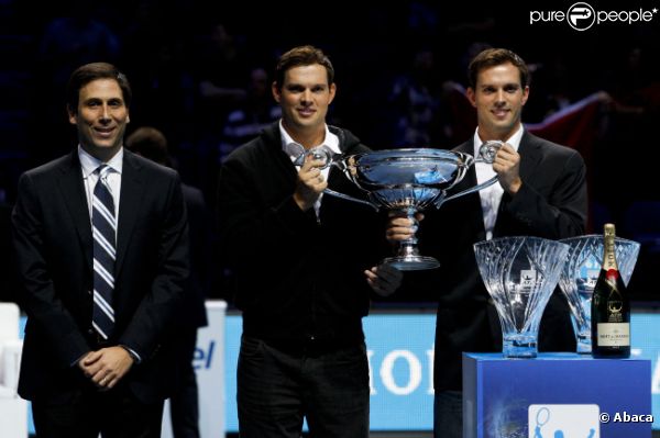 Bob et Mike Bryan le 24 novembre 2011 à Londres