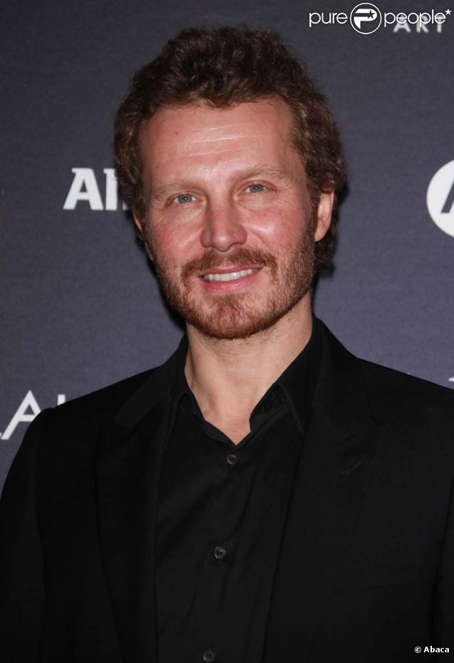Sinclair à la cérémonie des Globes de Cristal, au Lido à Paris, le 6 février 2012.