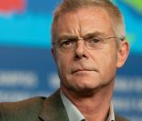 Stephen Daldry présente Extrêmement fort et incroyablement près au festival de Berlin, le 10 février 2012.