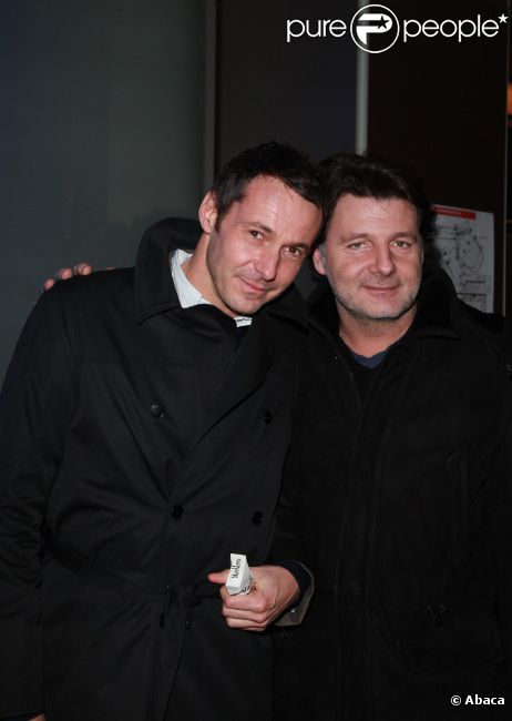 Julien Boisselier et Philippe Lellouche le 14 février 2012 à Paris lors de l'avant-première des  Infidèles 
