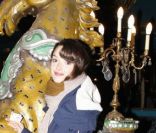 Charlotte Le Bon lors des représentations exceptionnelles de février du spectacle  Formule enrichie avec encore plus de Lutz à l'intérieur  aux Folies Bergère à Paris