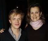 Alex Lutz et Armelle lors des représentations exceptionnelles de février du spectacle  Formule enrichie avec encore plus de Lutz à l'intérieur  aux Folies Bergère à Paris