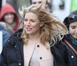 Sienna Miller : Une future maman travailleuse plus épanouie que jamais